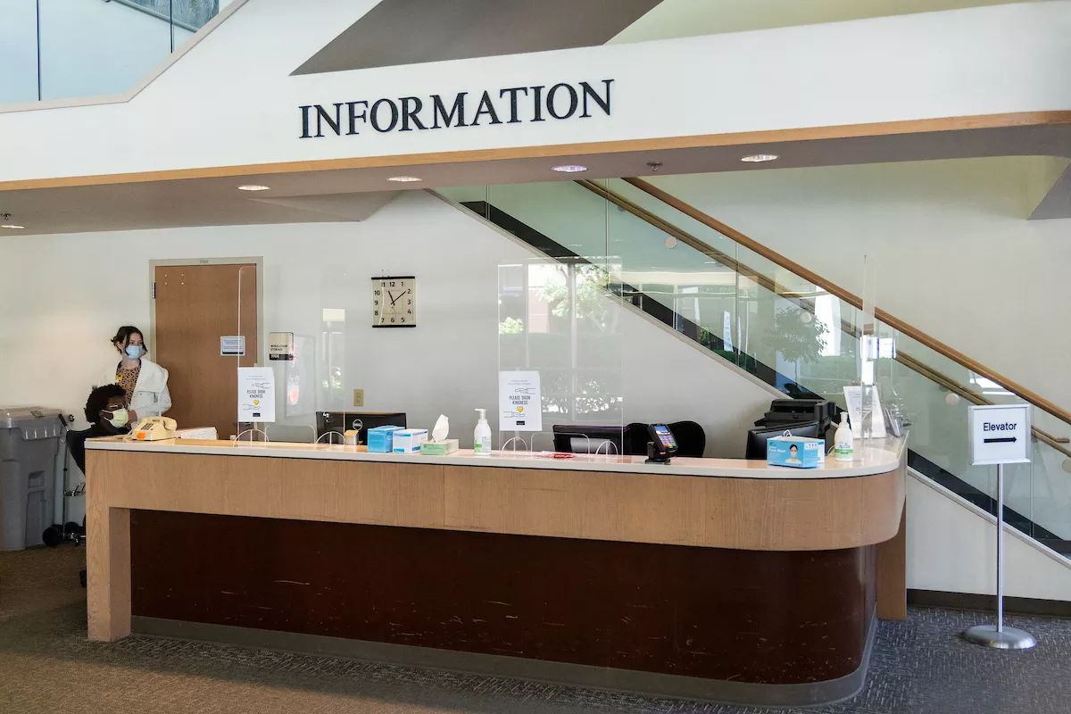 Information Desk Pomerantz Family Pavilion Lobby University of Iowa